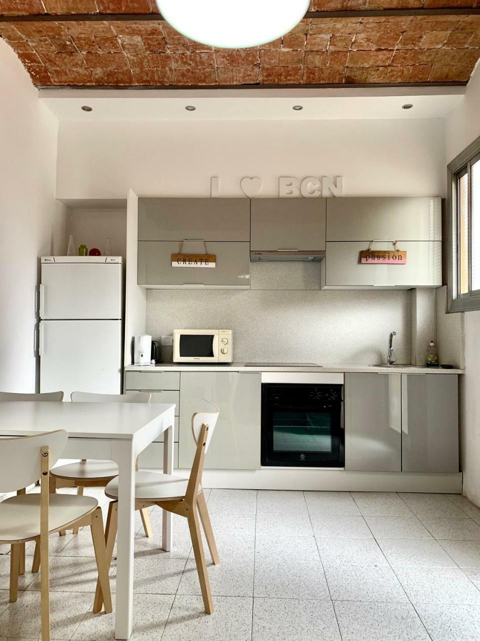 Apartamento Charm Miró Barcelona Exterior foto